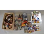 Quantity of assorted Star Wars merchandise including The Saga Collection figures,