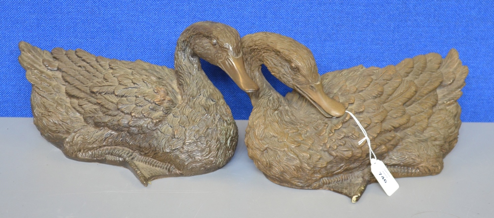 Good lot of bronze/bronzed figures and animals including bronze hares, - Image 2 of 8