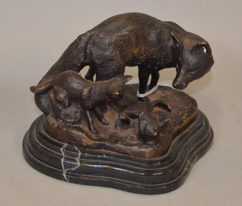 Good lot of bronze/bronzed figures and animals including bronze hares, - Image 3 of 8