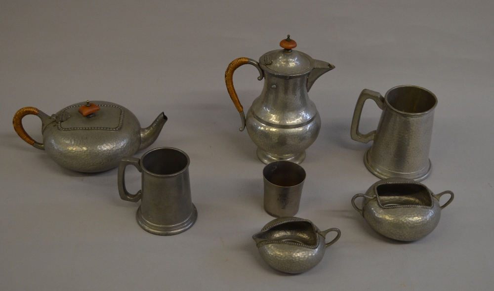 Quantity of Pewter items including Castle Pewter examples (7)