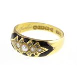 A 15ct H/M mourning ring set with rose cut diamonds, pearls & black enamel, approx 3.