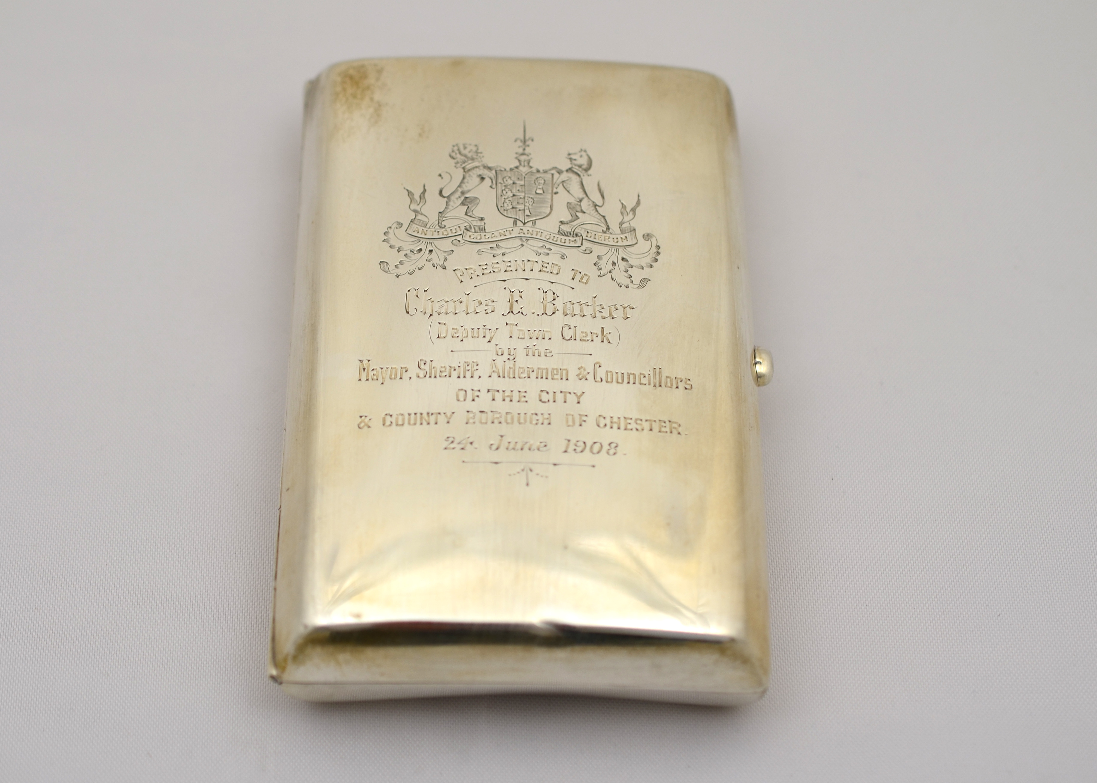 An Edwardian silver cigar case H/M Birmingham 1903 with 'Chester' City Council inscription,