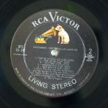 Elvis Presley RCA victor popular sampler from December 1963. Living stereo SPS33-247.