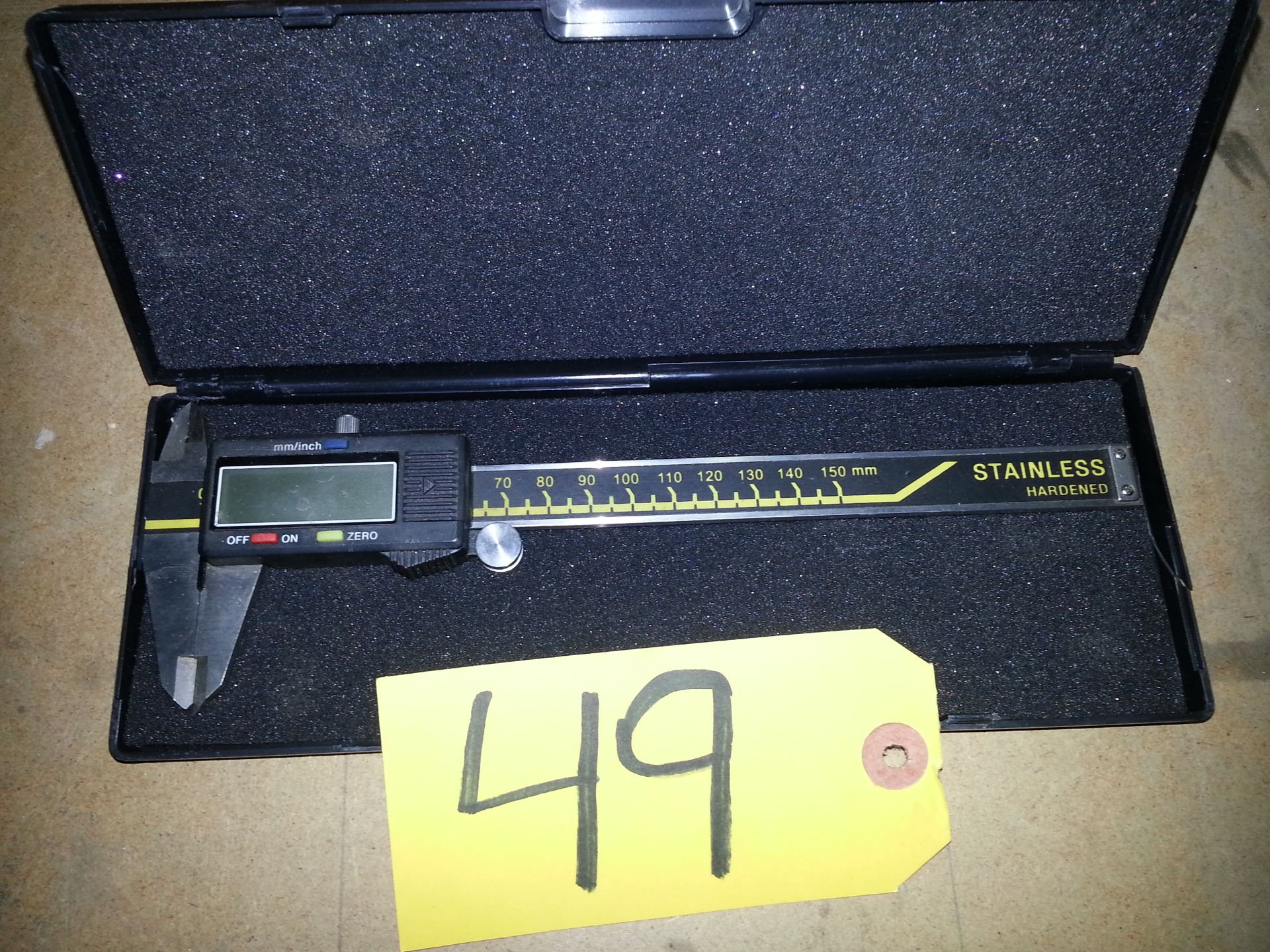 Digital Caliper 6''