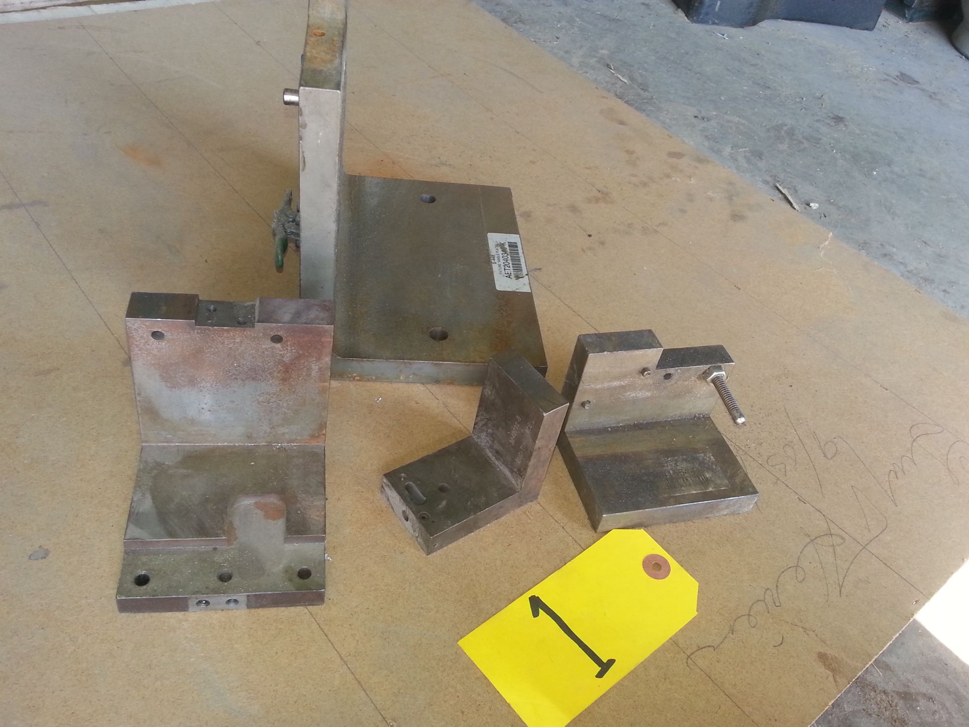 Lot of Assorted Angle Plate - Image 2 of 3
