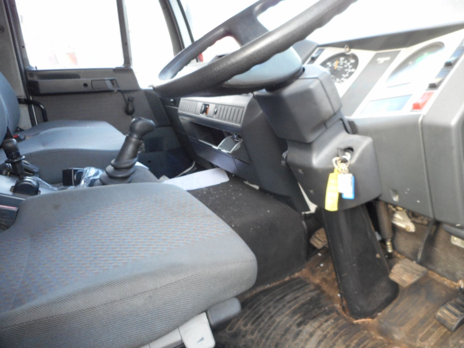 MAN 8.163 7500kg rated chassis cab. Supplied with V5 no test. - Image 7 of 9