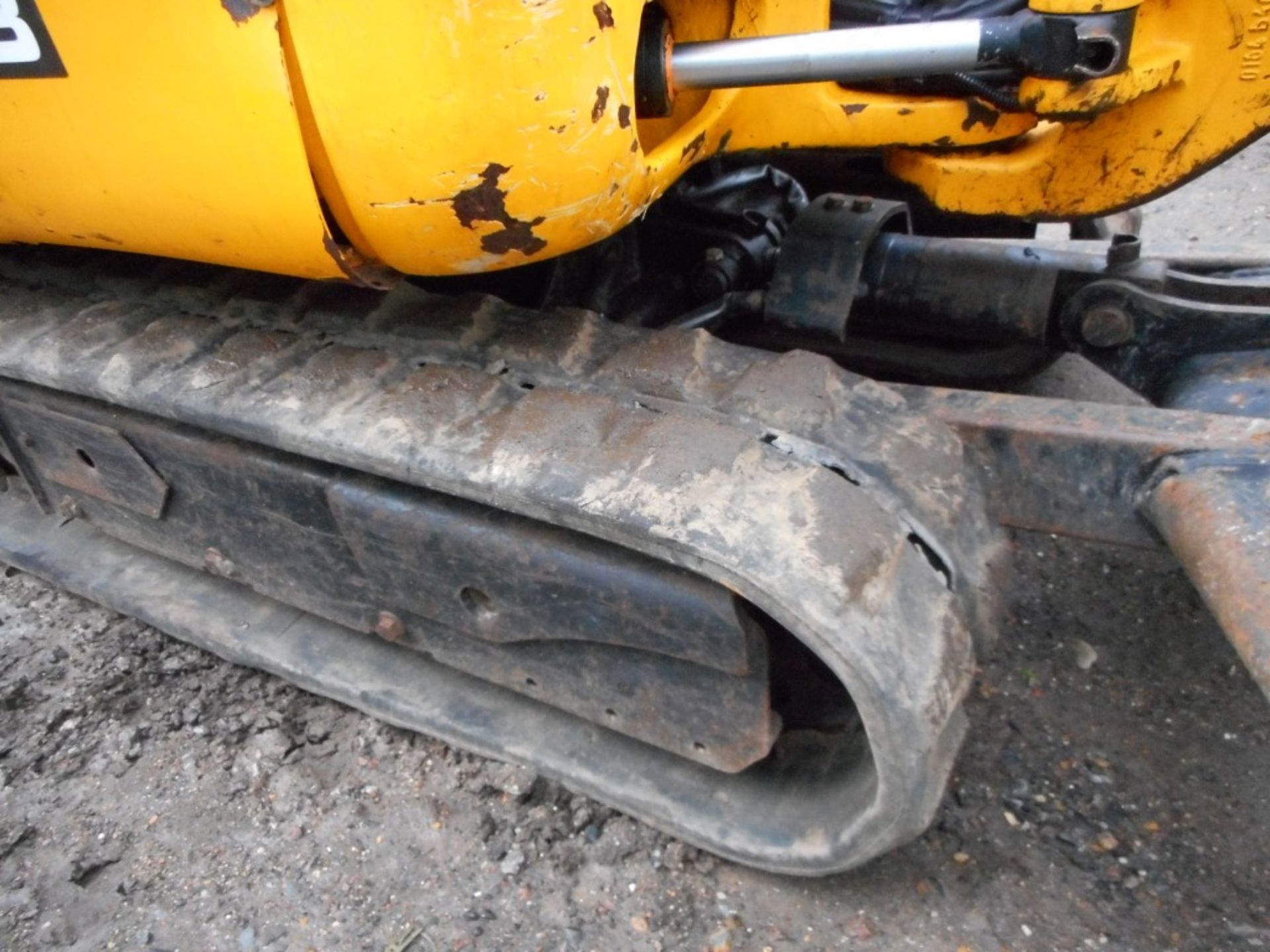 JCB 801-4 mini digger c/w 3no. buckets yr2011 build 1200 recorded hours. - Image 15 of 17