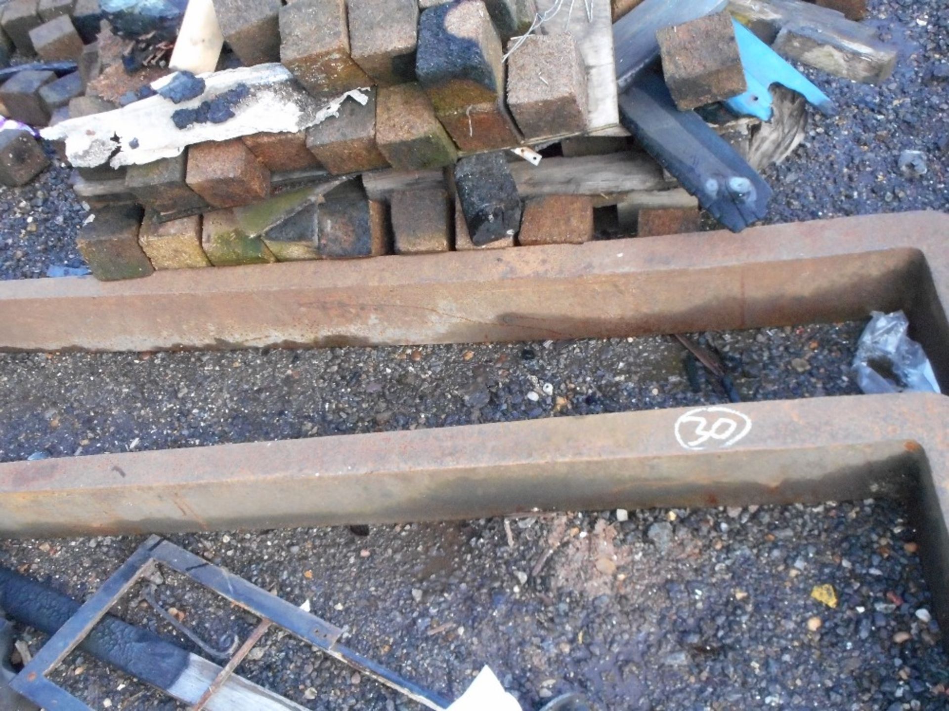 Large set of forklift tines 2.3m length approx untested - Image 3 of 5
