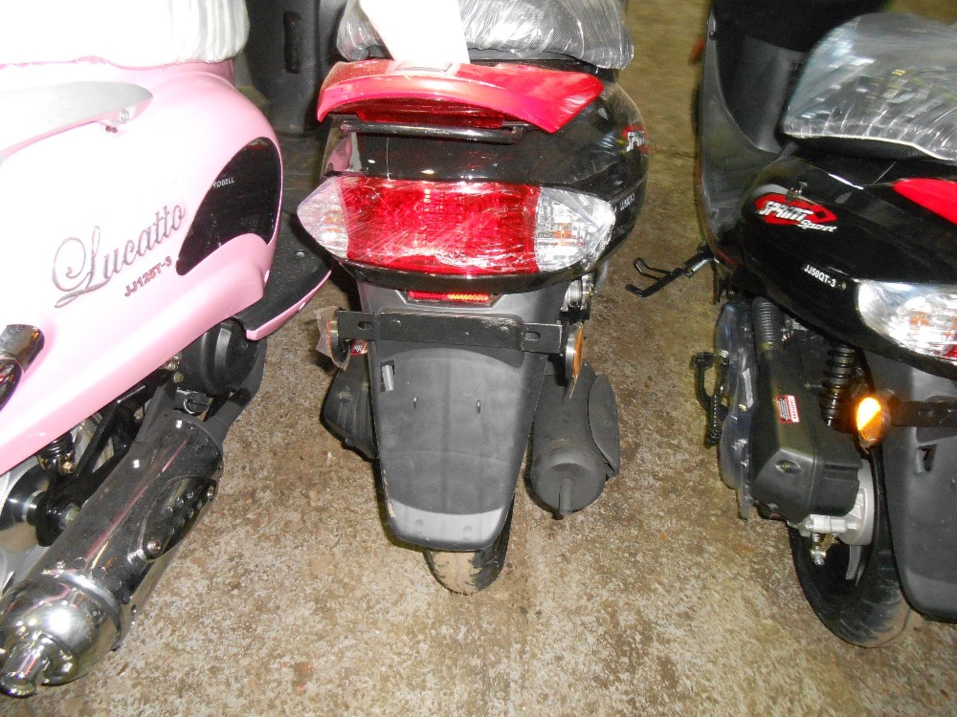 Sprint Sport 50cc scooter black and red SN: 2834 unregistered c/w keys