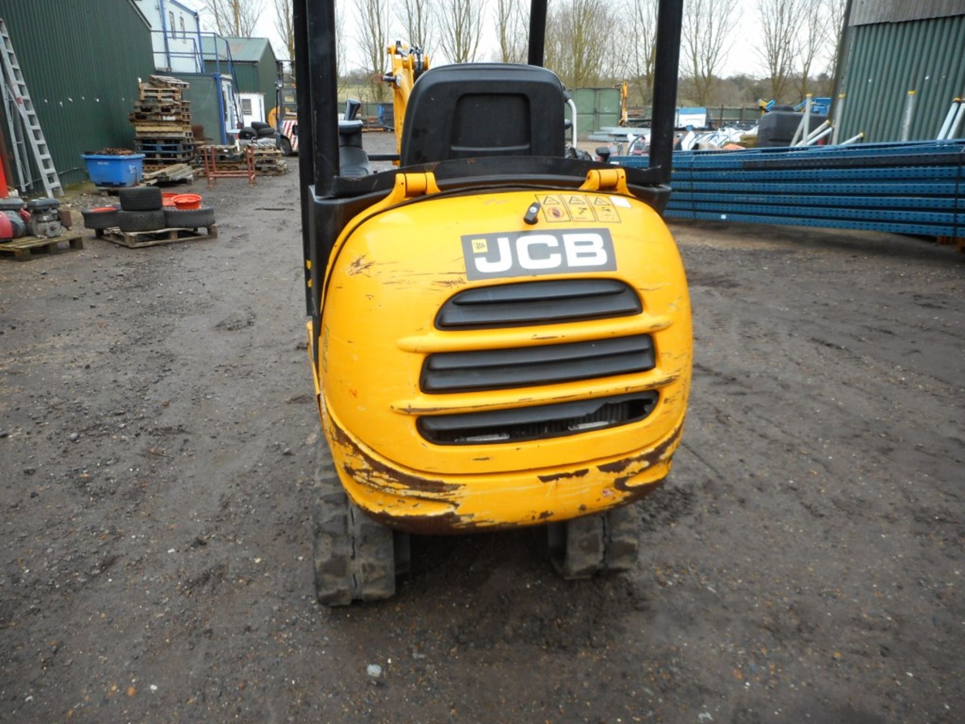 JCB 801-4 mini digger c/w 3no. buckets yr2011 build 1200 recorded hours. - Image 10 of 17