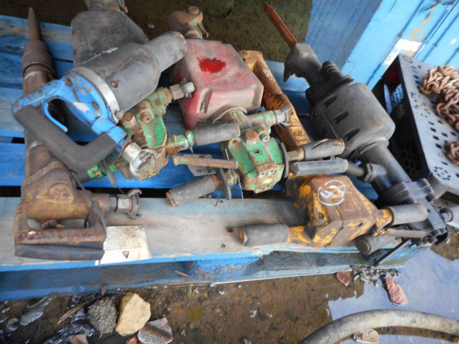 8no assorted air and hydraulic breakers including one Thor breaker - Image 3 of 3