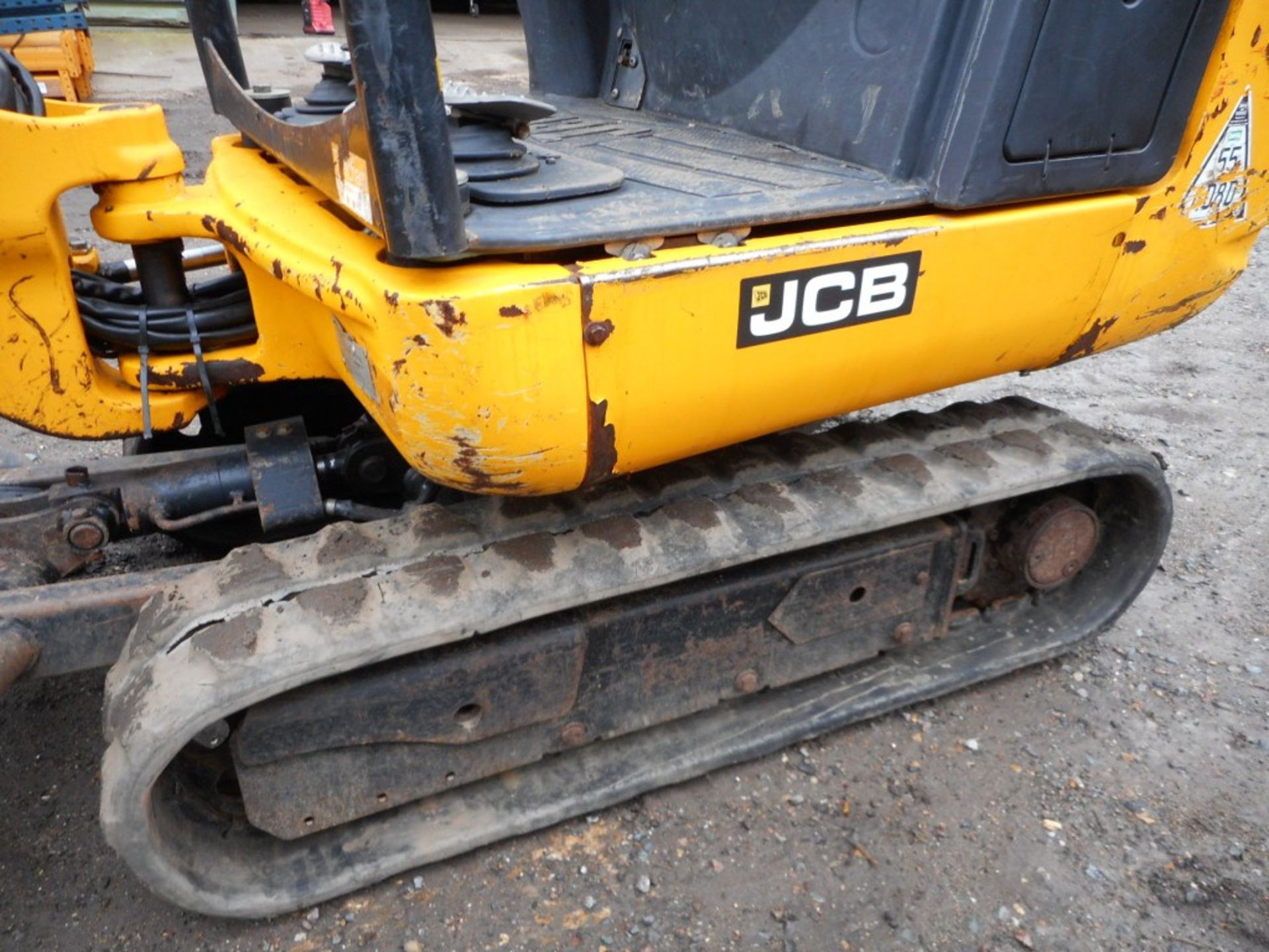 JCB 801-4 mini digger c/w 3no. buckets yr2011 build 1200 recorded hours. - Image 17 of 17