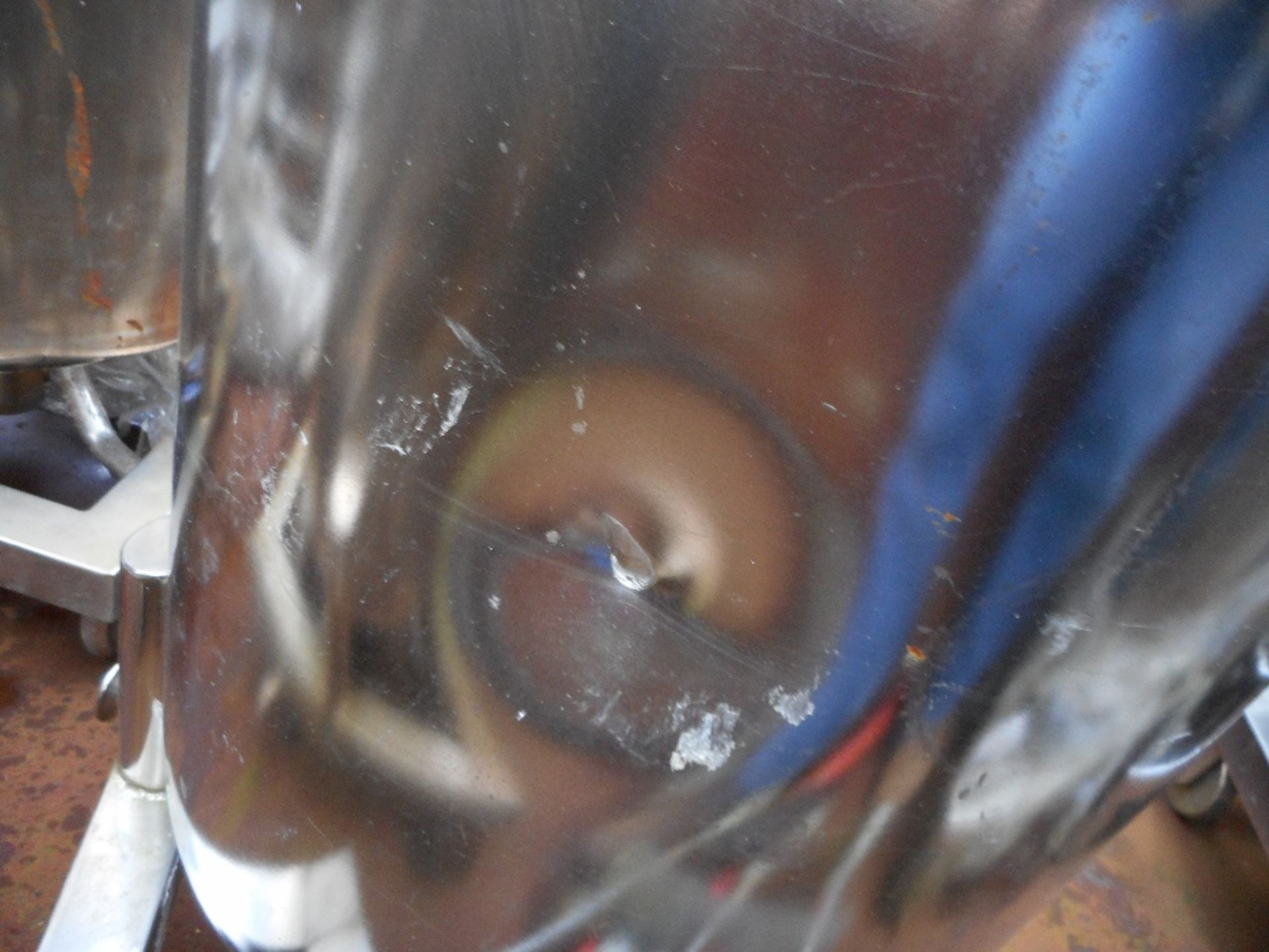 Stainless steel pressure flask/vessel - Image 2 of 3