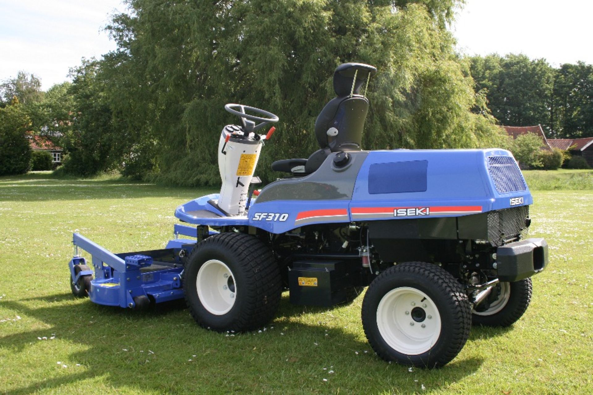 Iseki SF310 rotary outfront mower - Image 20 of 20