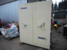 Large fire safe with 2 keys