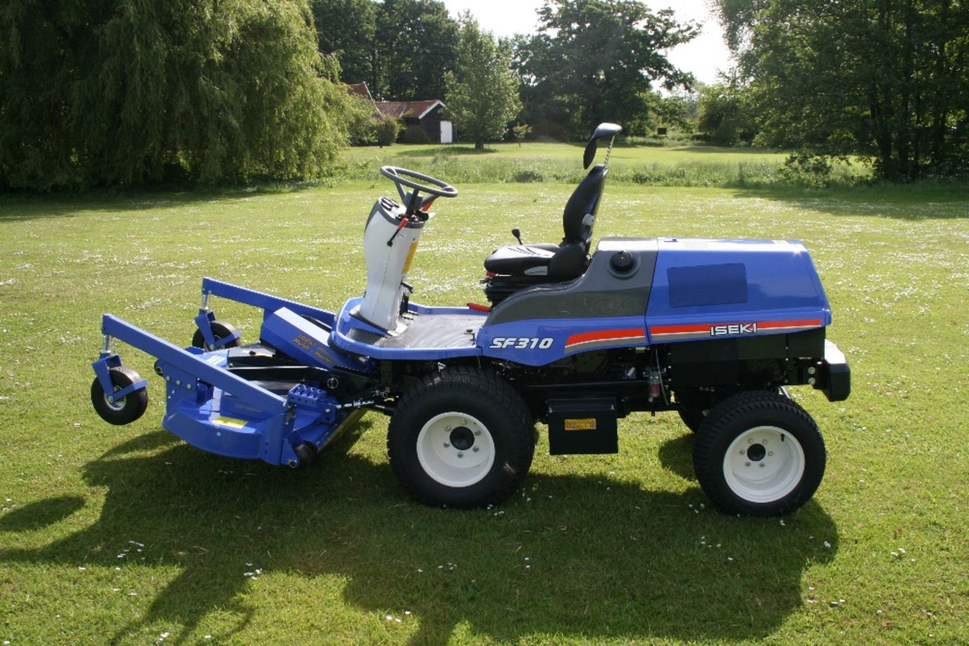 Iseki SF310 rotary outfront mower - Image 10 of 20