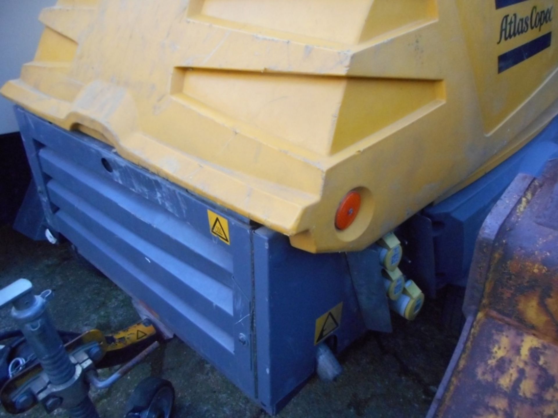 Atlas Copco XAS 67 compressor - Image 6 of 12