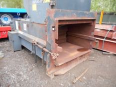 Powerkrush 75 hook bin compactor unit