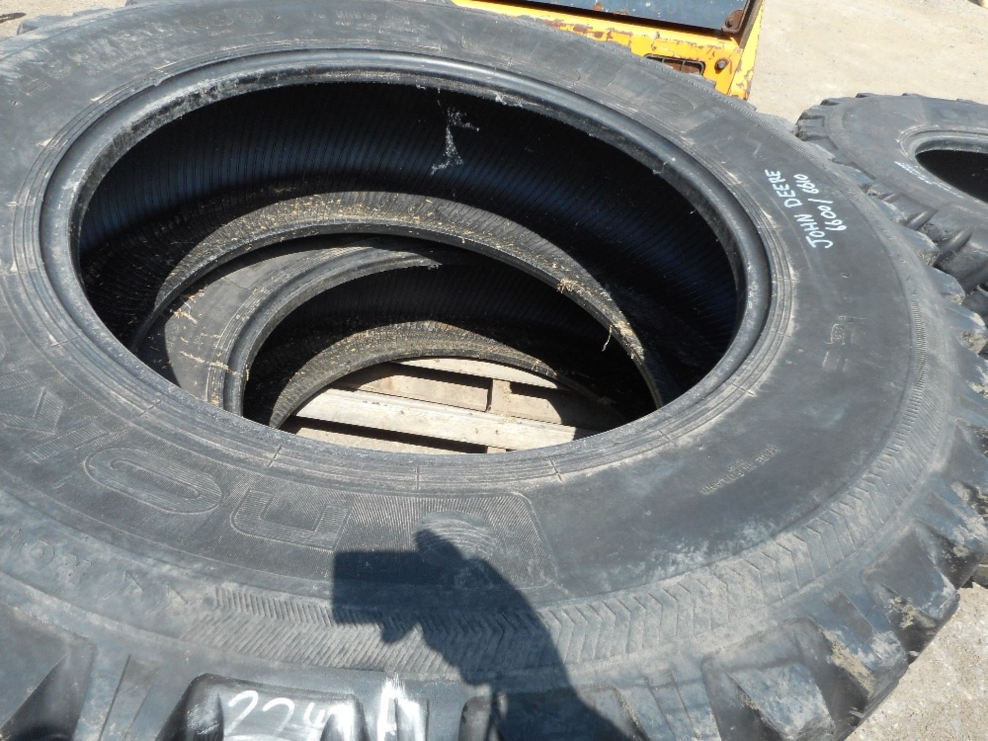 Set of front and rear John Deere grass tyres for 6600/6100  4.80/80 R38  4.40-80R24. - Image 3 of 6