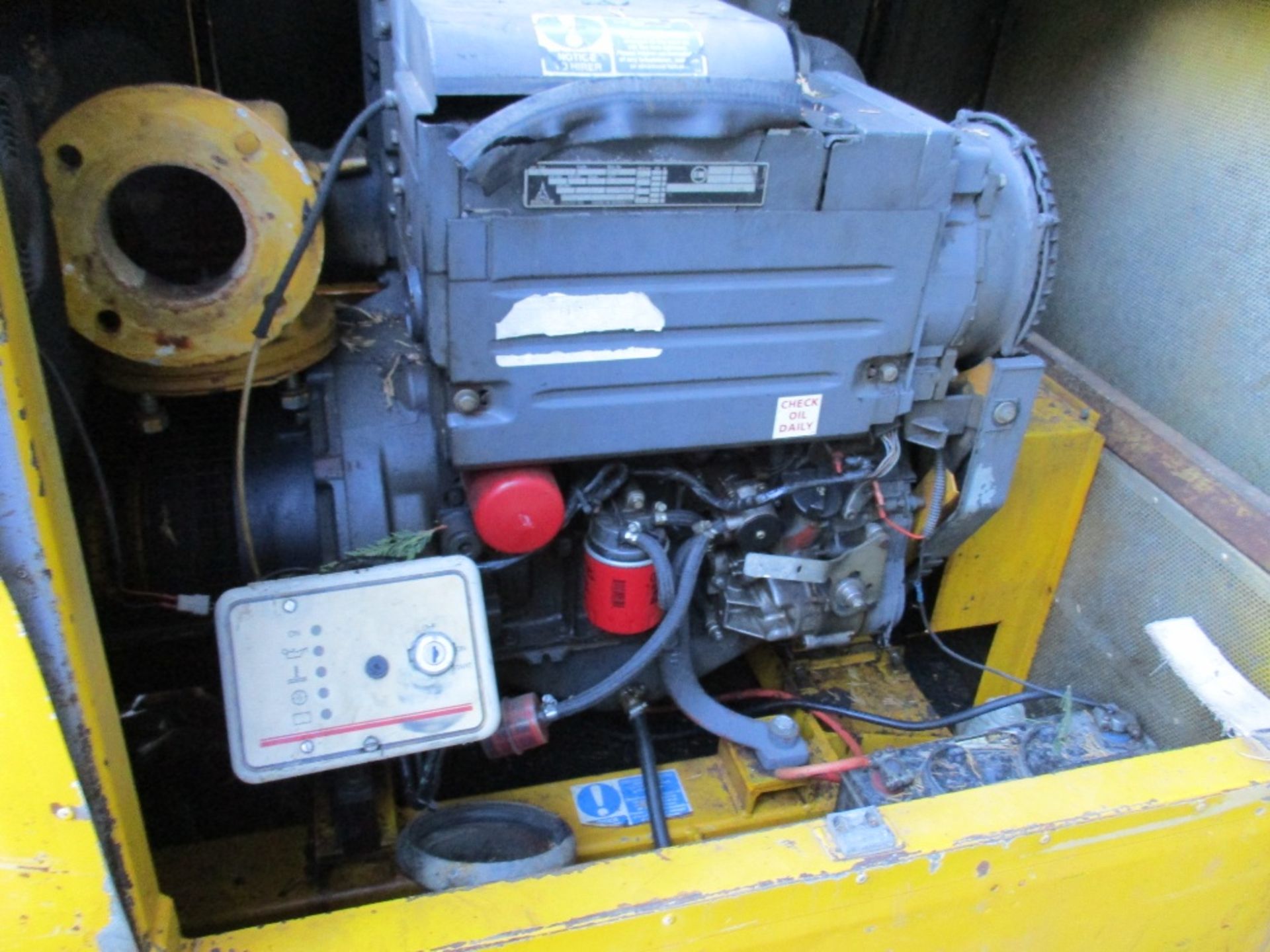 DEUTZ ENGINED 4" SKID MOUNTED WATER PUMP - Image 5 of 6