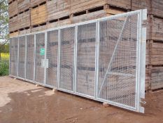 SECURITY GATE SET 9.7m x 2.5m