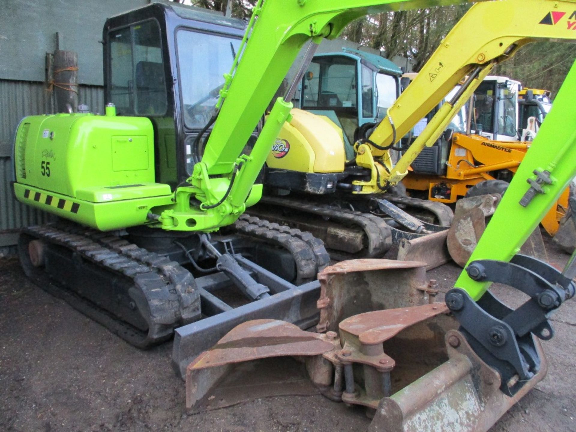 HYUNDAI ROBEX 55-3 EXCAVATOR