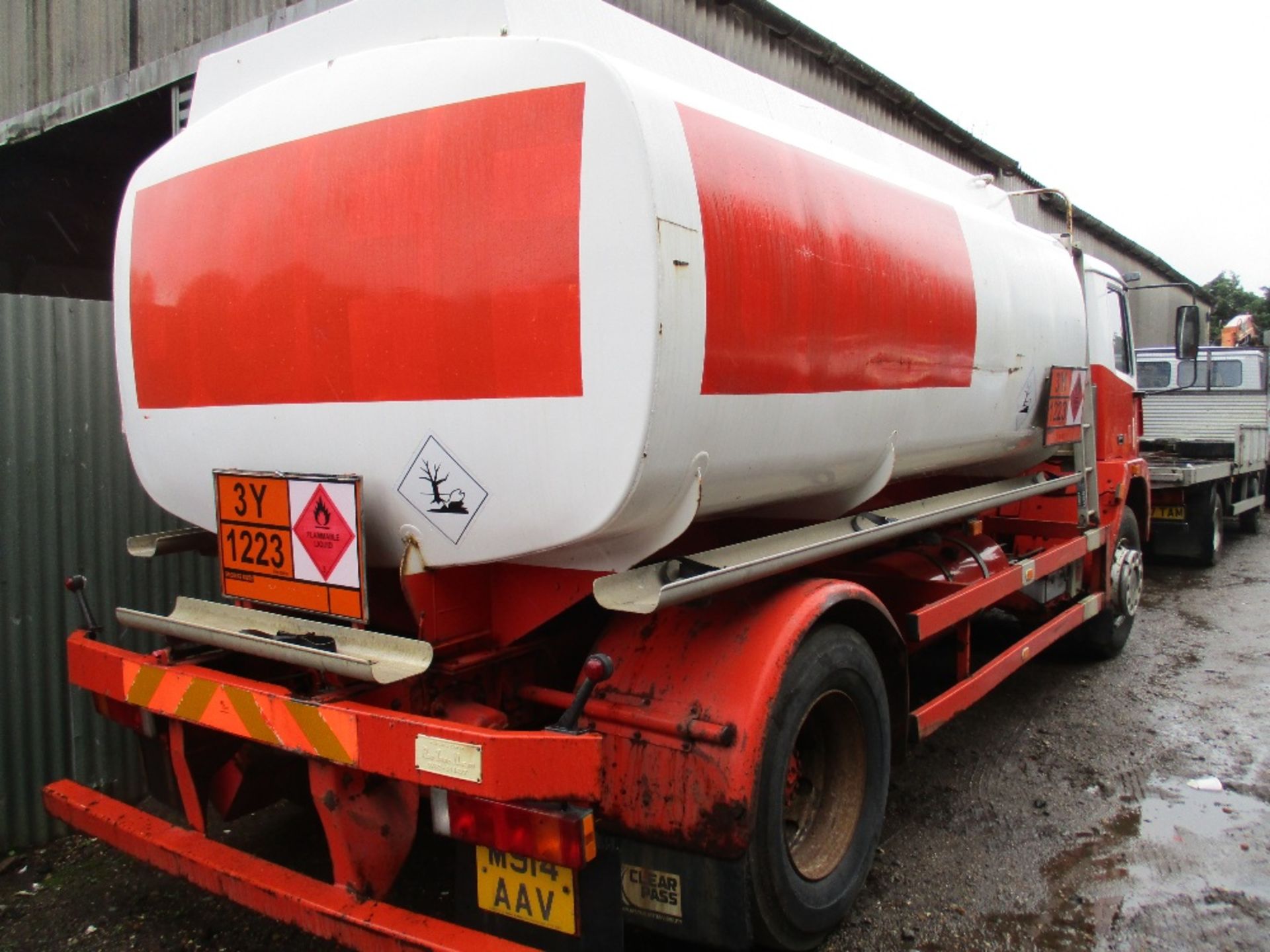 ERF ES6 4X2 SWB FUEL TANKER YEAR 2000 APPROX REG:M914 AAV - Image 3 of 6