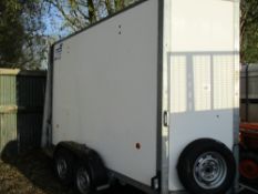 IFOR WILLIAMS BOX VAN TRAILER YEAR 2009