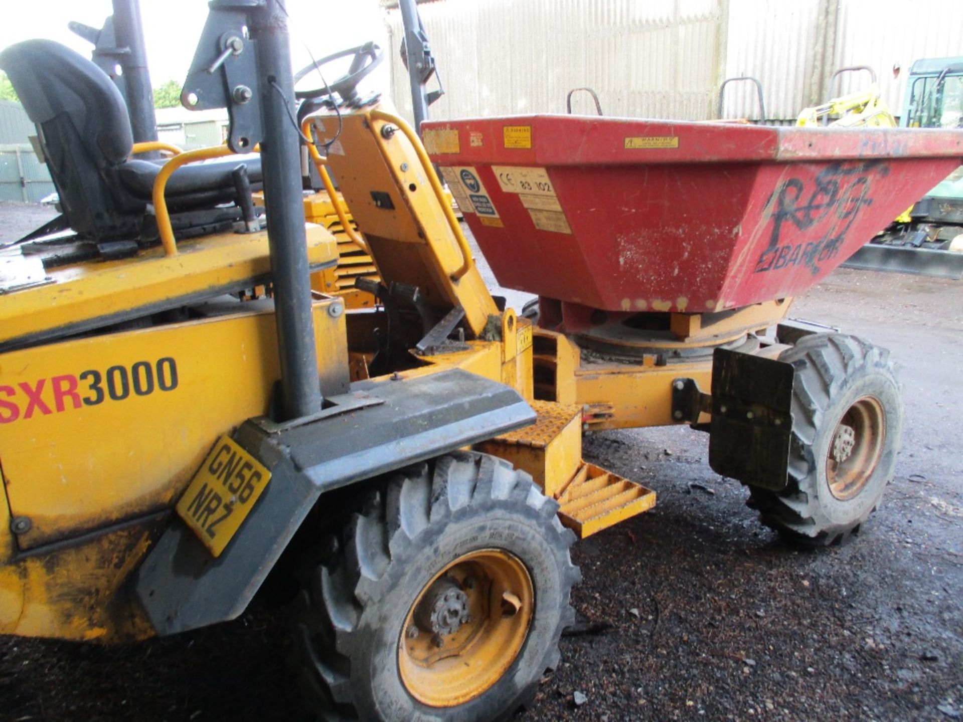 BARFORD SXR 3000 SWIVEL SKIP DUMPER - Image 2 of 7