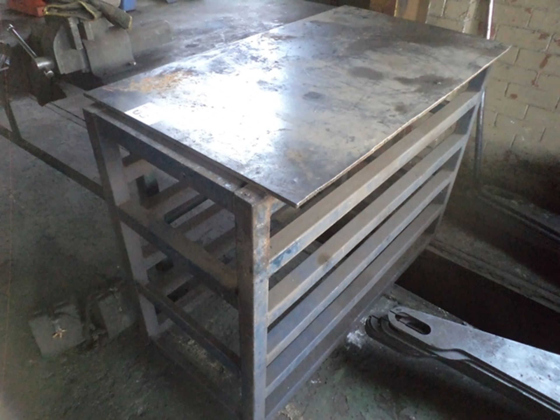 STEEL TABLE