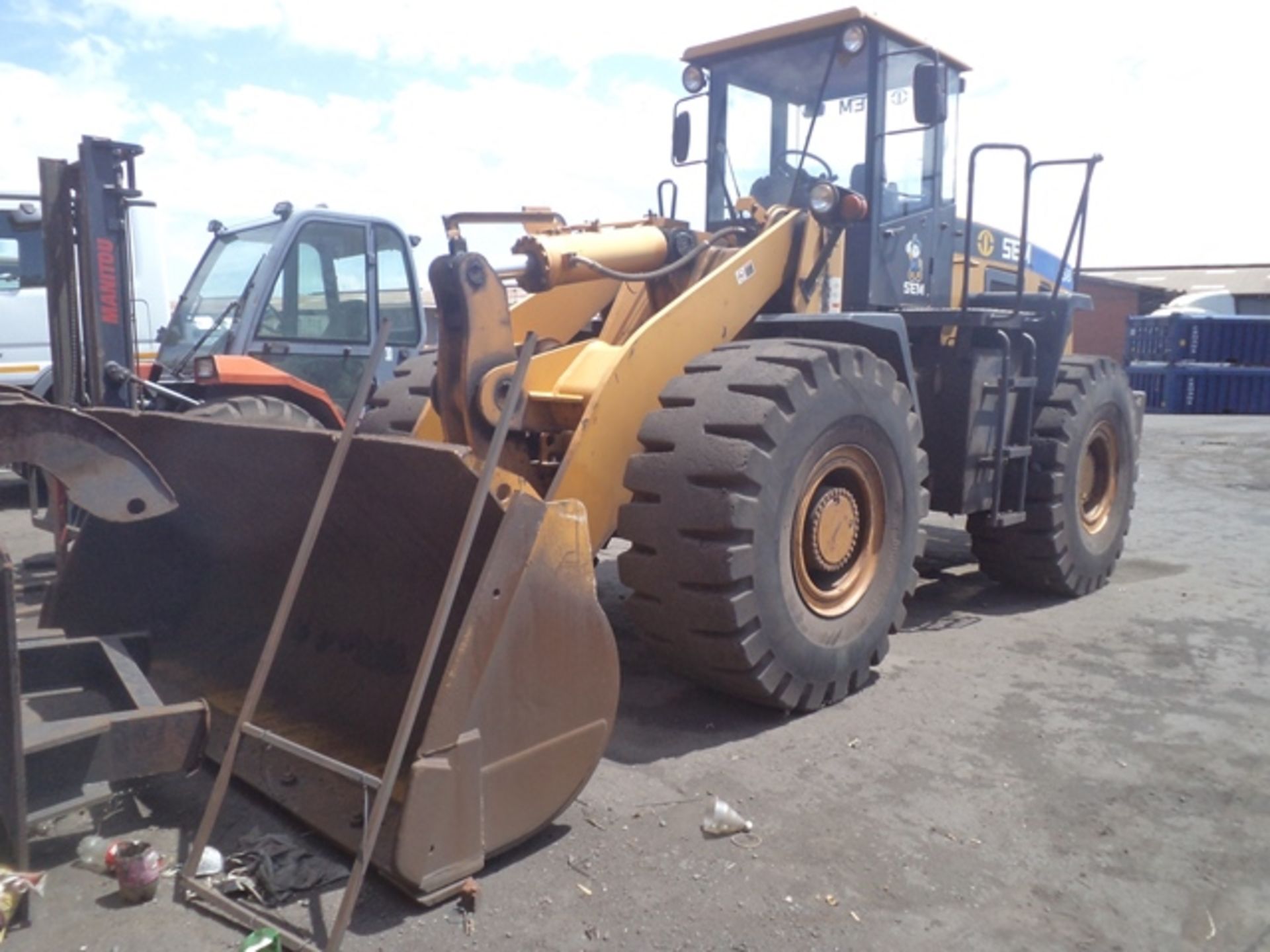 2011 SEM 658 FRONT END LOADER, HOURS: 1265, SERIAL: 267