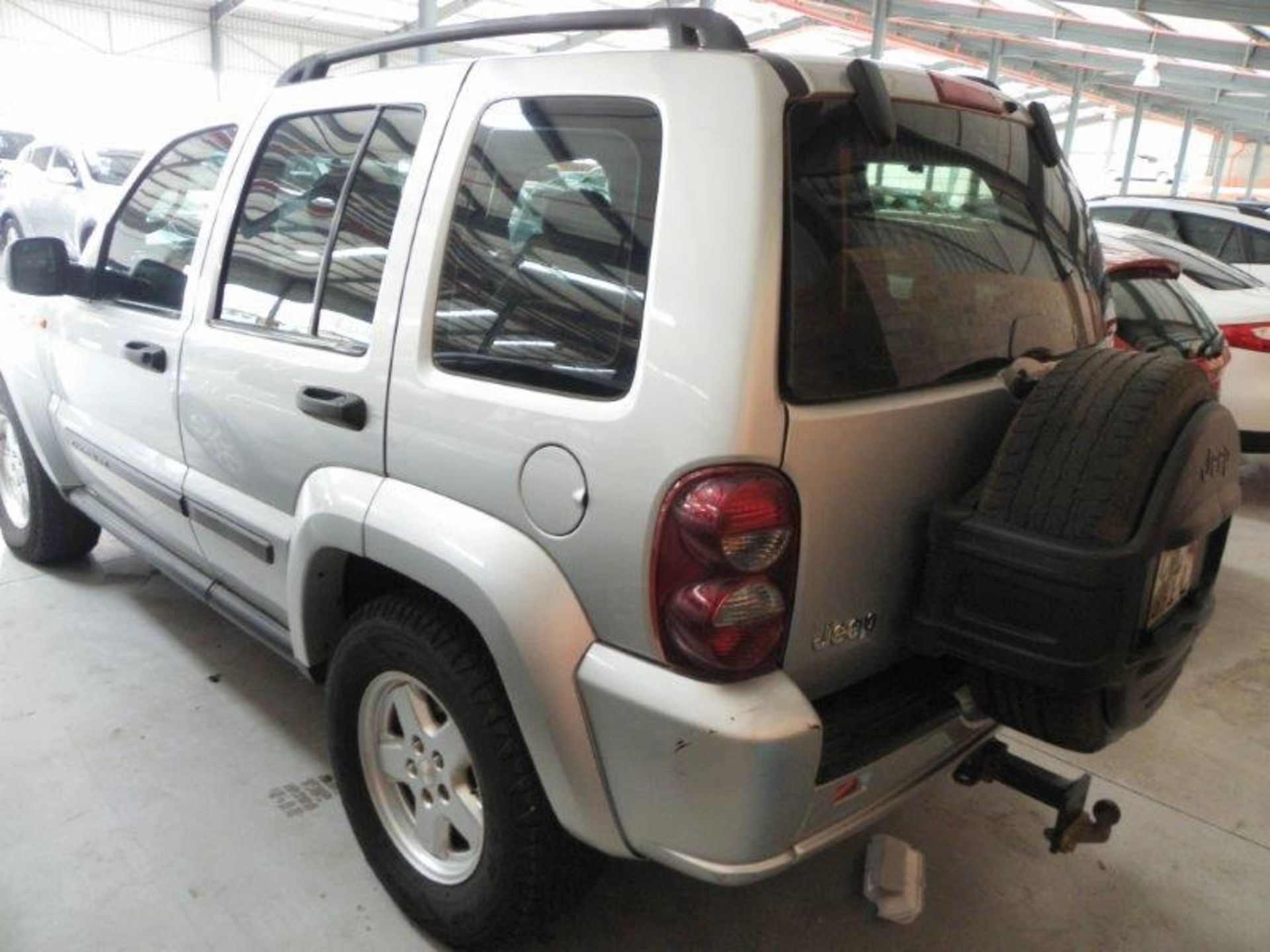 2008-01-04 CGC691L Jeep Cherokee 3.7L Limited Auto (Vin No: 1J4GM48K87W698181 )(192 349 kms) - Image 5 of 5