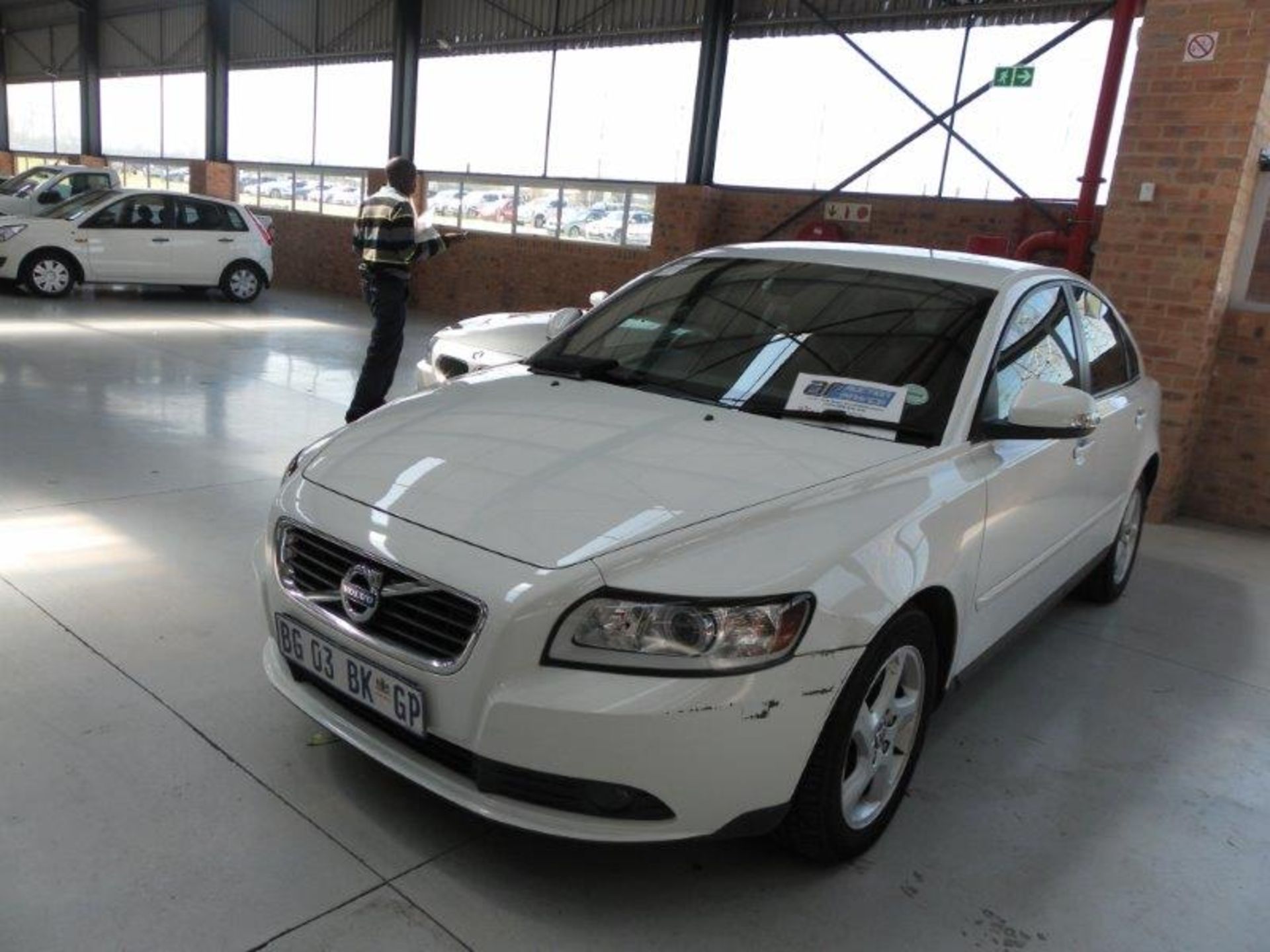 2011-03-30 BG03BKGP Volvo S40 2.0 Powershifr Auto (Vin No: YV1MS434BB2542656 )(51 615 kms)