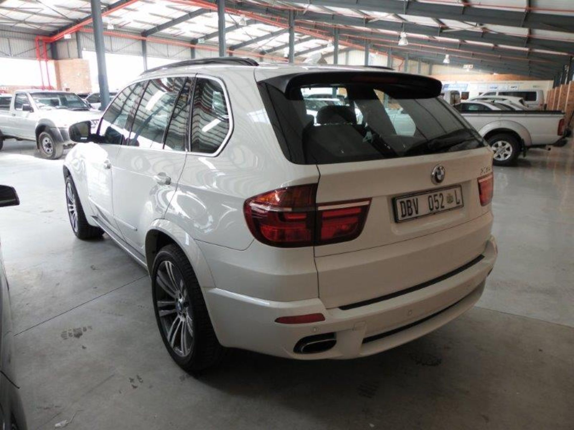 2013 DBV059L BMW X5 5.0 X-Drive M Sport Auto (Vin No: WBAZV82090LV39961 )(Black Leather, Sunroof, - Image 2 of 7