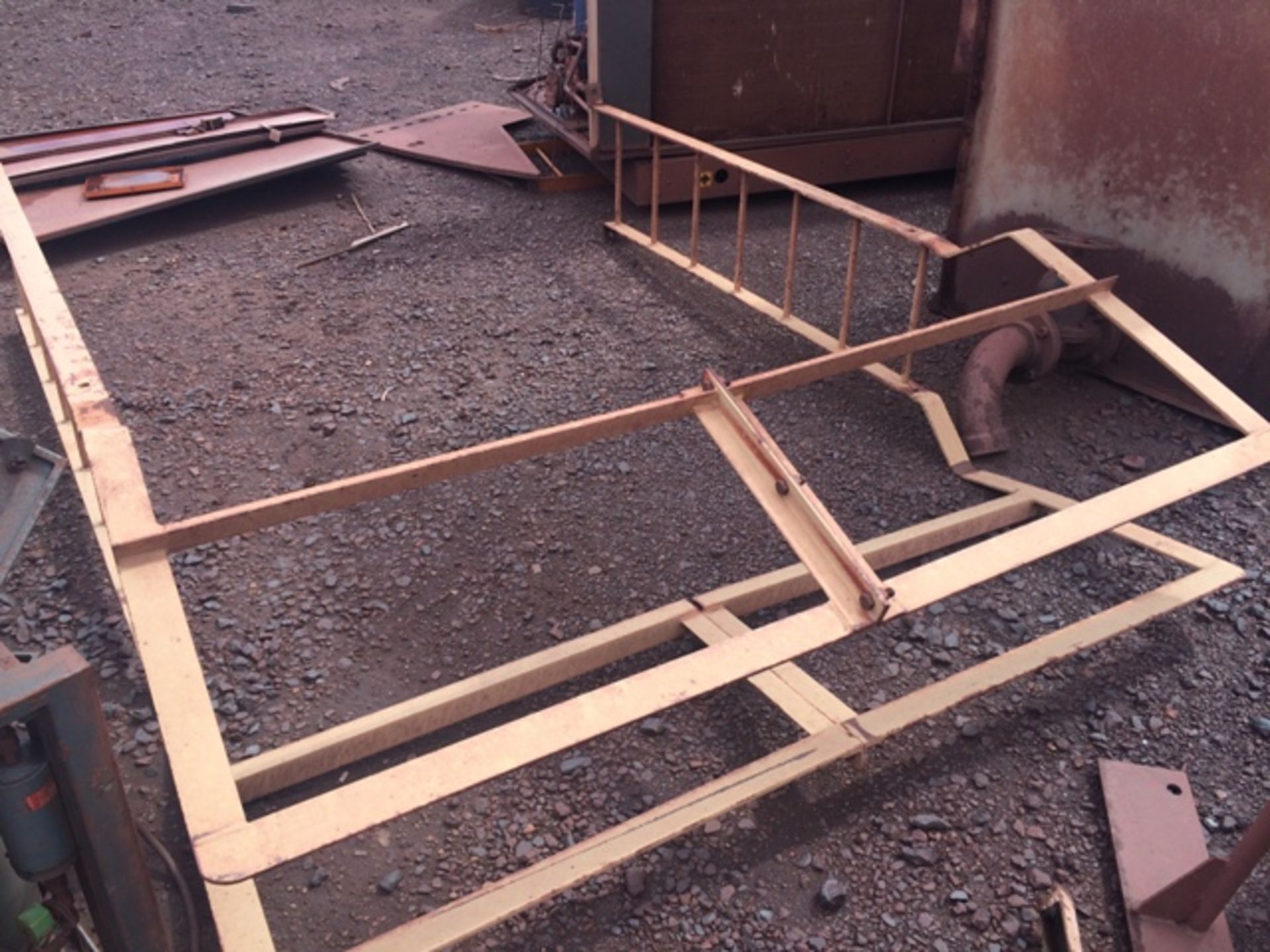 INDUSTRIAL AIR CONDITIONER (STRIPPED) WITH COMPRESSOR, COOLING TOWER & MOTORS BEESHOEK MINE - Image 8 of 9