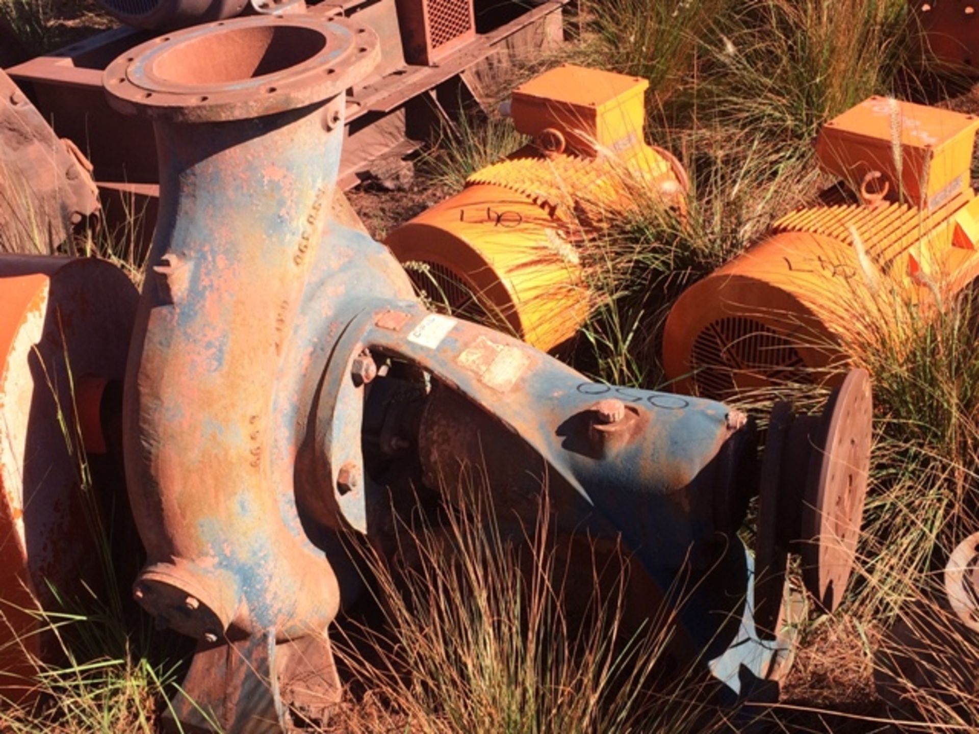 7 X ASSORTED WATER PUMPS (BEESHOEK MINE, NC) TO BE SOLD PER PIECE, ONE BUYER TO TAKE ALL - Image 3 of 9