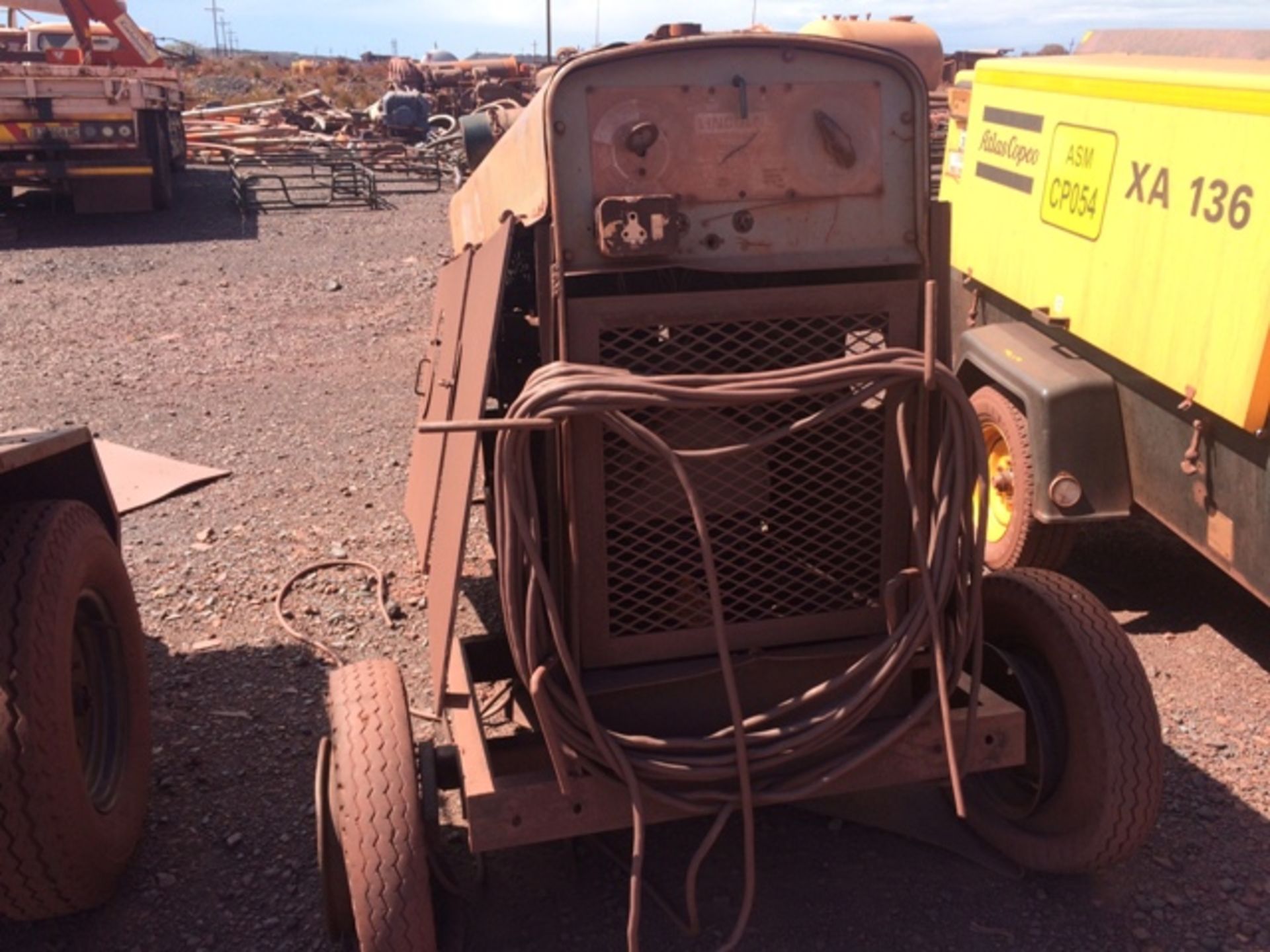 LINCOLN MOBILE WELDING MACHINE 20-TP-70-WM04 (BEESHOEK MINE, NC) - Image 5 of 7