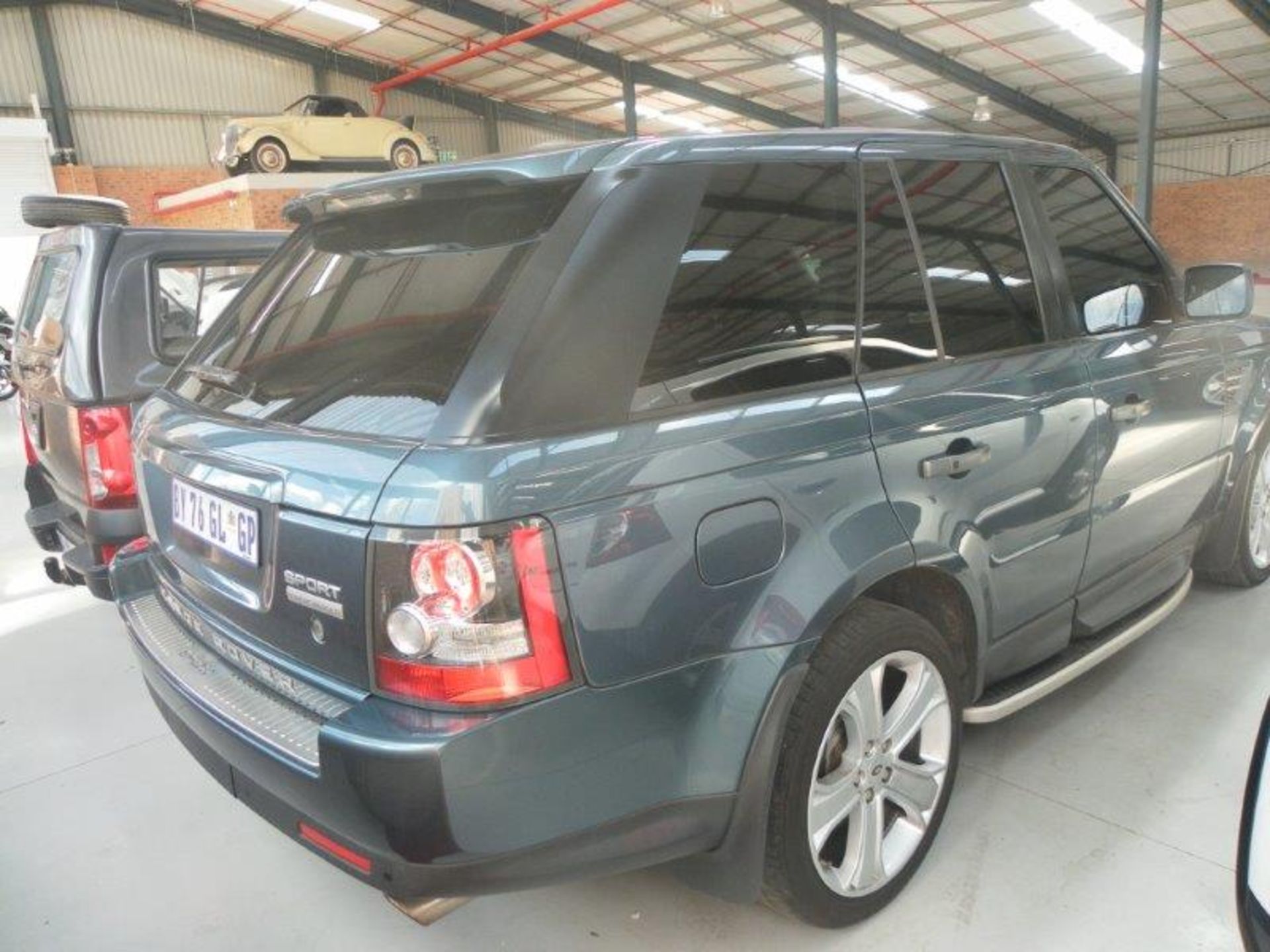 2010 BY76GLGP Range Rover Sport 5.0 V8 Supercharged Auto (Vin No: SALLSAAE3AA253857 )(78 150 kms) - Image 3 of 3