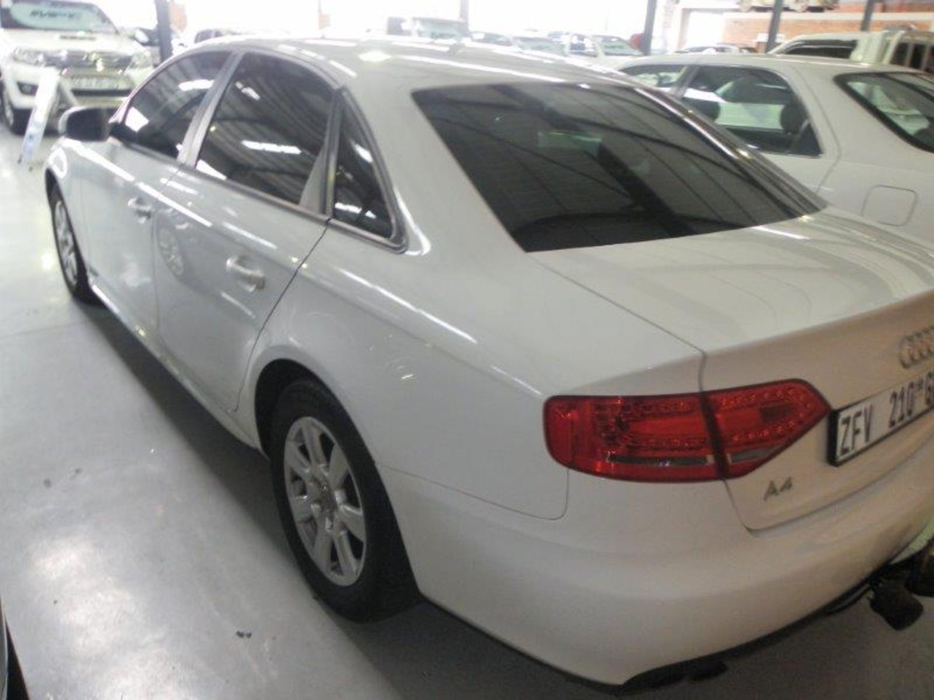 2010 ZFV210GP Audi A4 1.8T Ambition (B8) (Vin No: WAUZZZ8KXAA146888 )(123 599 kms) - Image 5 of 5