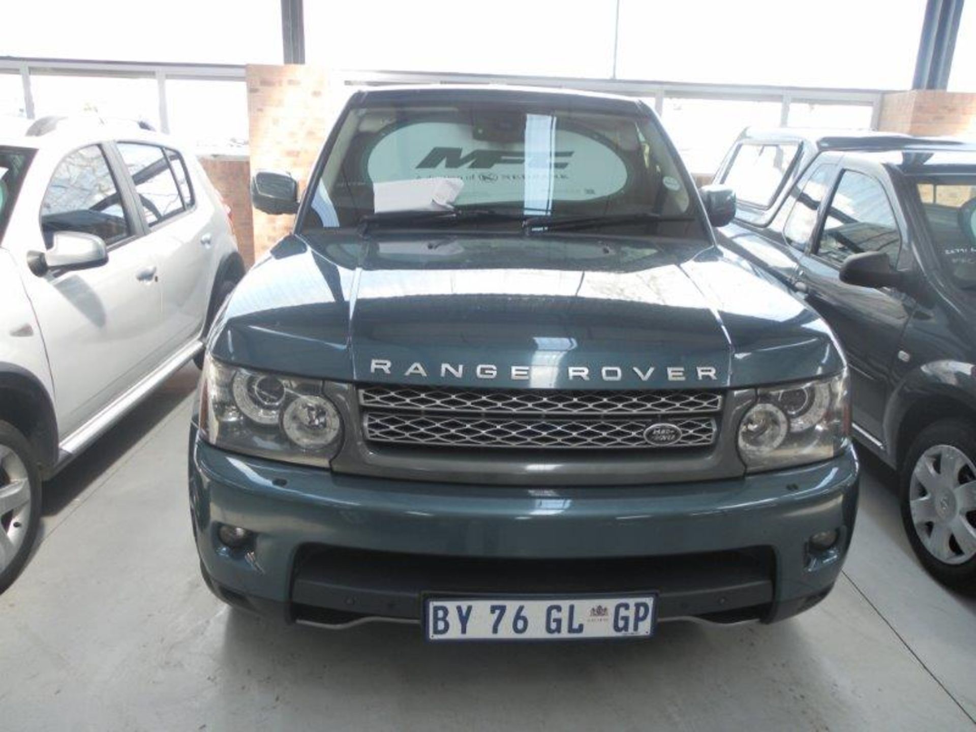 2010 BY76GLGP Range Rover Sport 5.0 V8 Supercharged Auto (Vin No: SALLSAAE3AA253857 )(78 150 kms) - Image 2 of 3