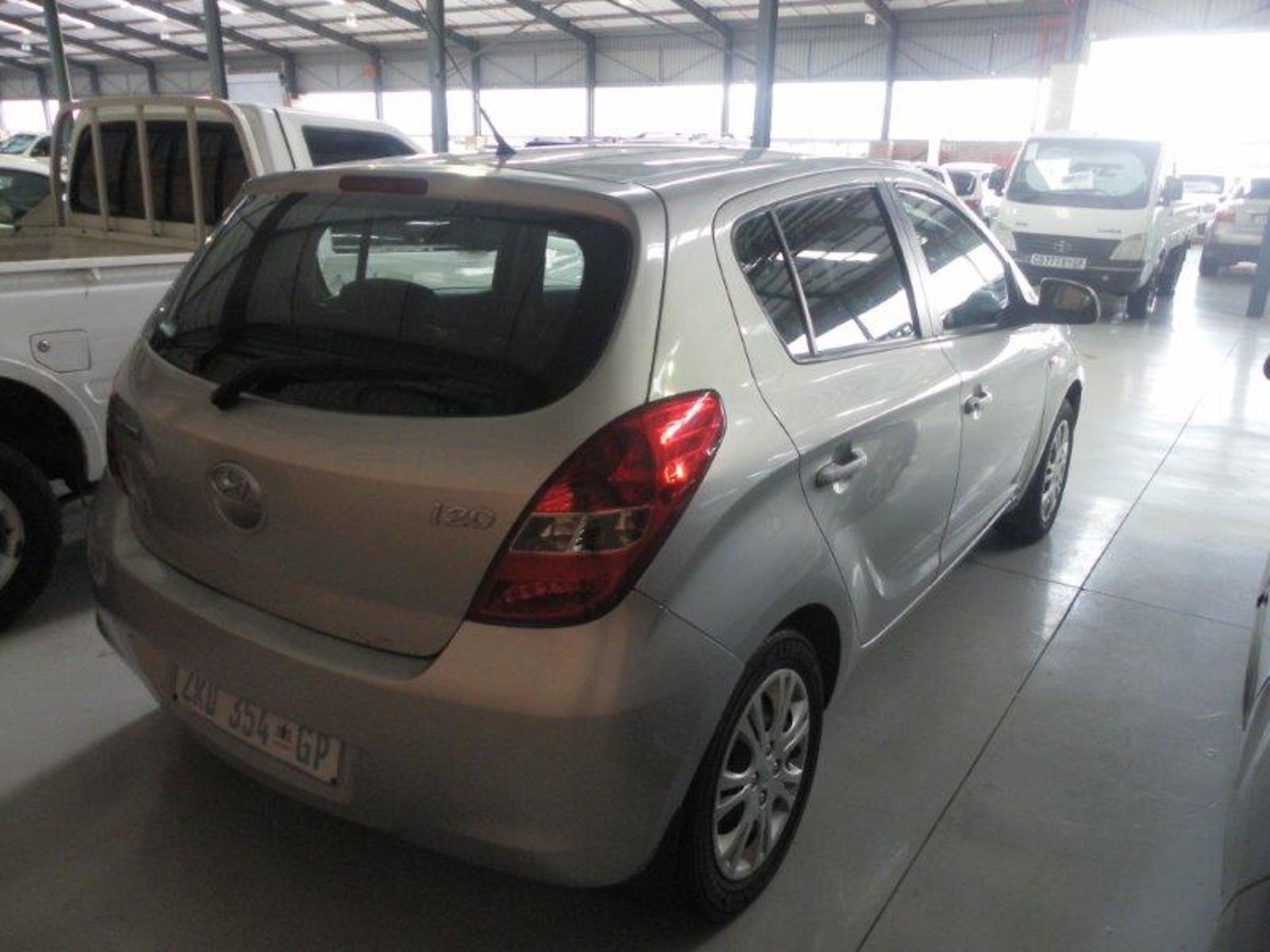 2010 ZRD354GP Hyundai i20 1.4 (Vin No: MALBB51CLAM152404 )(89 877 kms) - Image 4 of 5