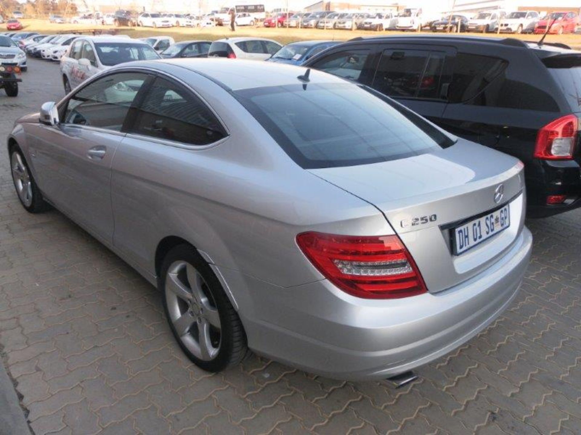 2012 DH01SGGP Mercedes-Benz C250 Blue Efficiency Coupe Auto (Vin No: WDD2043472F887709 )(Silver)( - Image 3 of 5