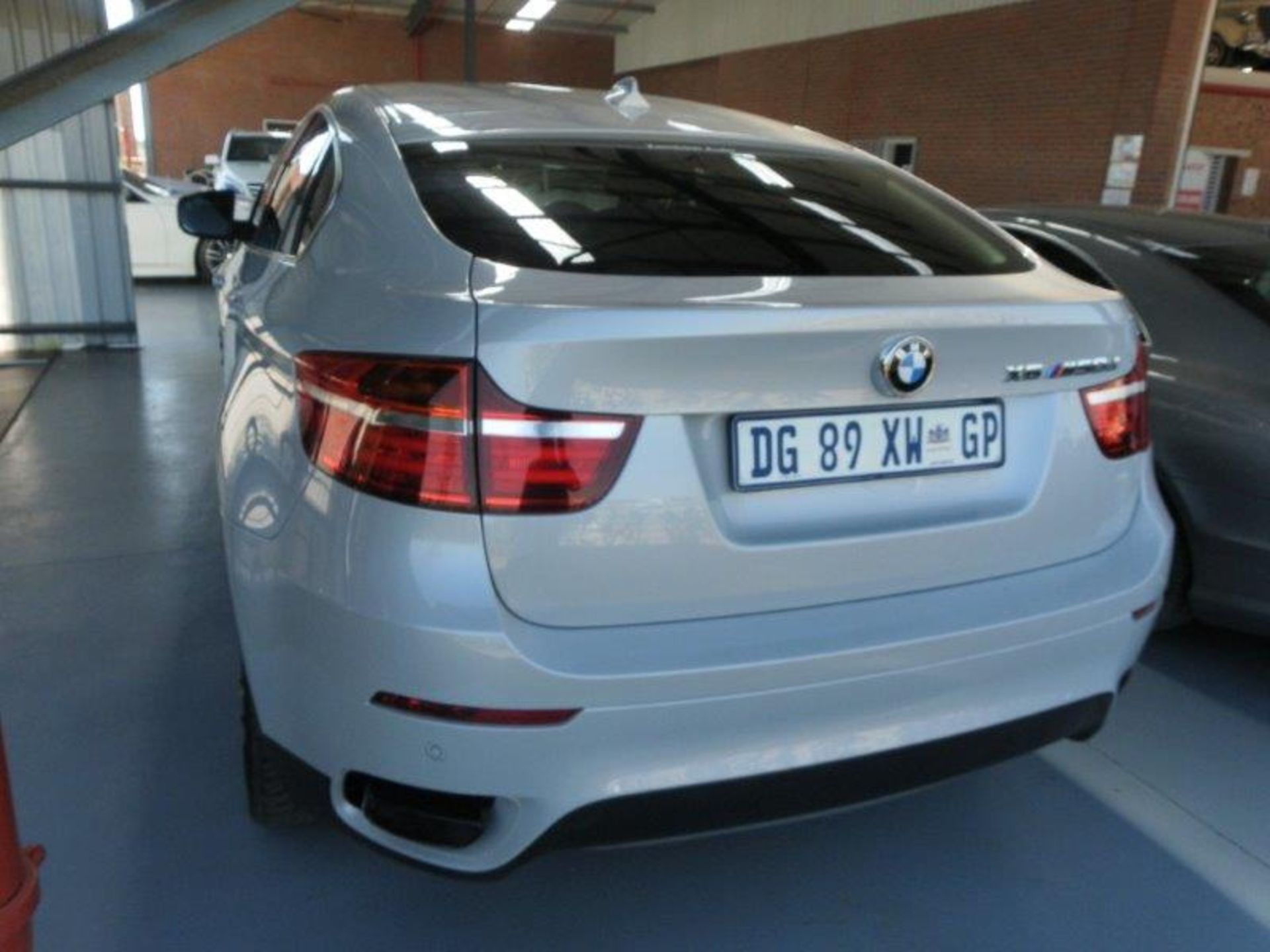 2013 DG89XWGP BMW X6 M50d Auto (Vin No: WAFH820XOLK44734 )(Silver)Black Leather, Sunroof, PDC - Image 3 of 5