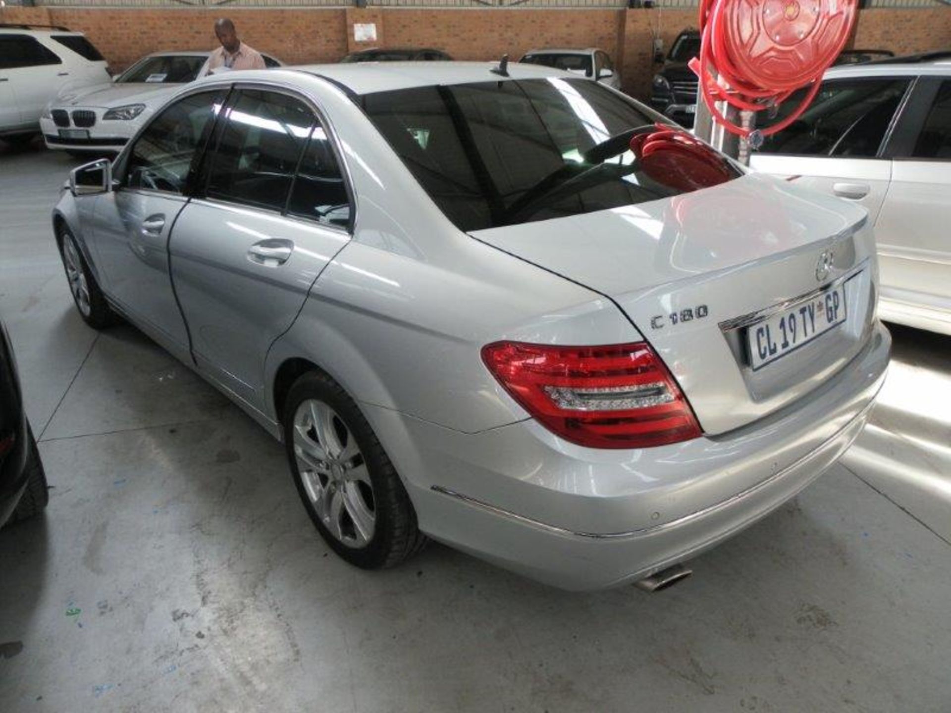 2013 CL19TYGP Mercedes-Benz C180 Avantgarde Auto (Vin No: WDD2040312R282252 )(45 843 kms) - Image 3 of 5