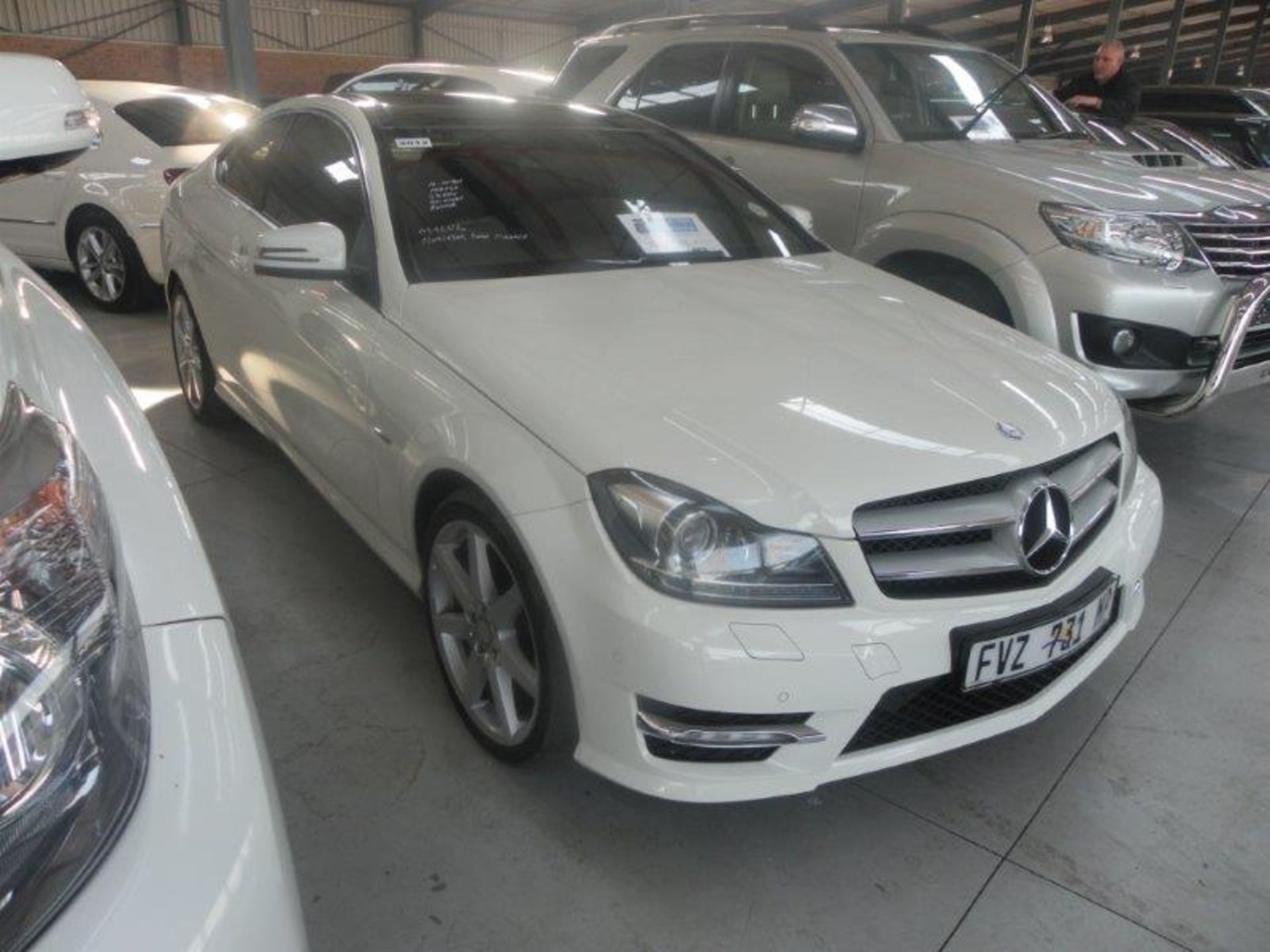2012 FVZ731MP Mercedes-Benz C180 BE Coupe Auto (Vin No: WDD2043492F937240 )(Black Leather, - Image 3 of 5