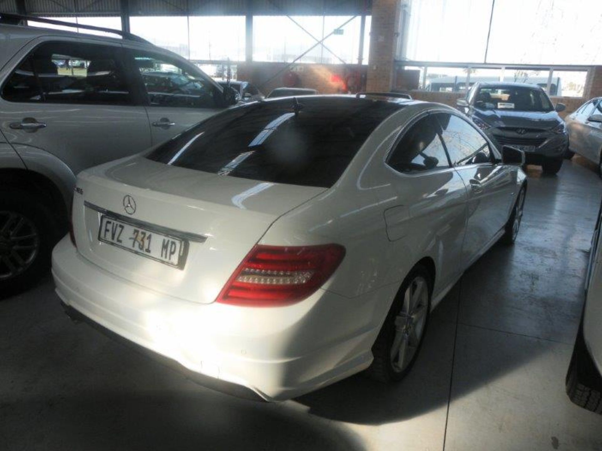 2012 FVZ731MP Mercedes-Benz C180 BE Coupe Auto (Vin No: WDD2043492F937240 )(Black Leather, - Image 4 of 5