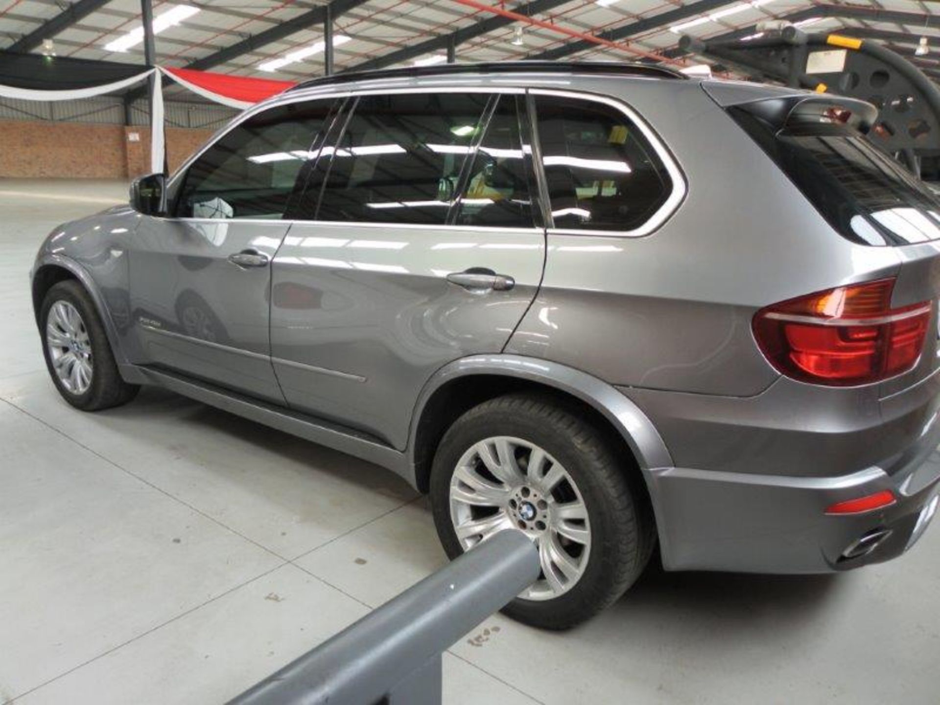 2013 CG26VTGP BMW X5 X-Drive 4.0D Auto (Vin No: WBAZW62030L479886 )(PDC, Sunroof, Black Leather - Image 3 of 6