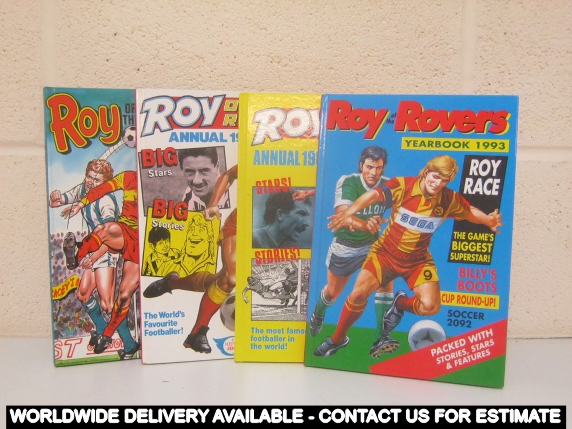 Box of 25 annuals from the 1980's - Image 4 of 5