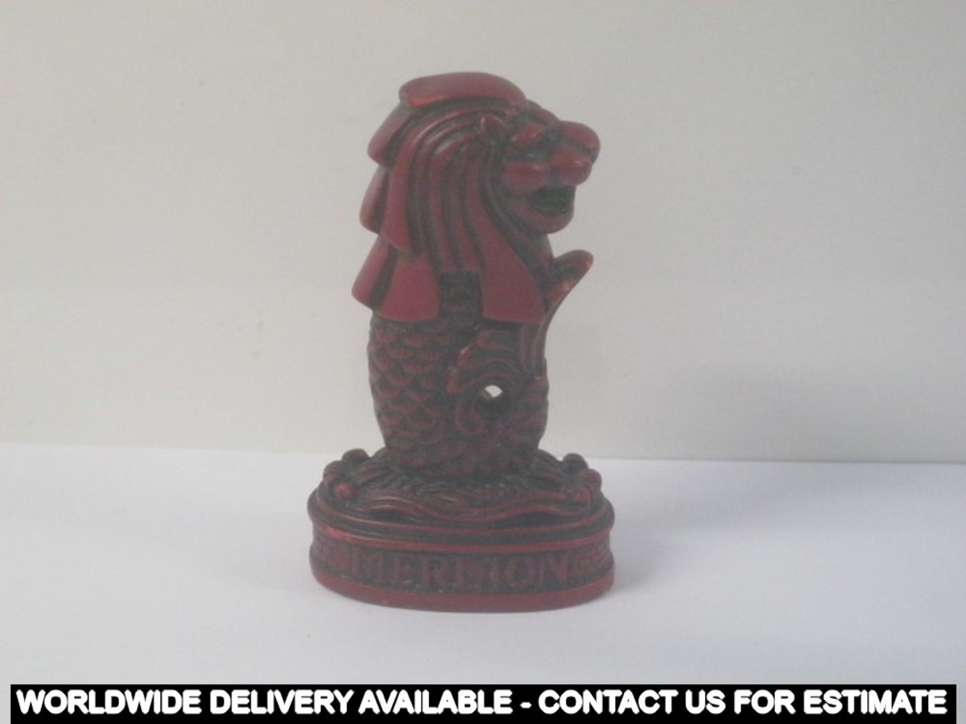 2 x red resin dragons - one marked SINGAPORE and MERLION - Image 3 of 5