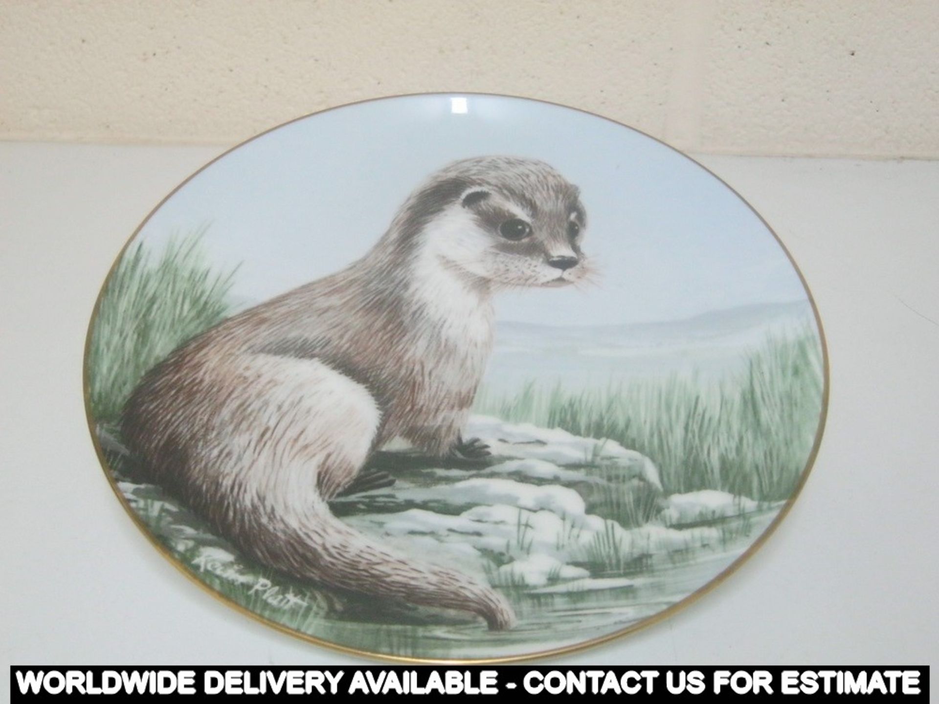 Kevin Platt "Wildlife in Winter" set of four plates - Image 4 of 4